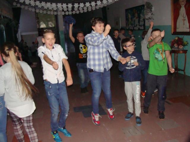 08.02.2018_DYSKOTEKA KARNAWAŁOWA10.JPG